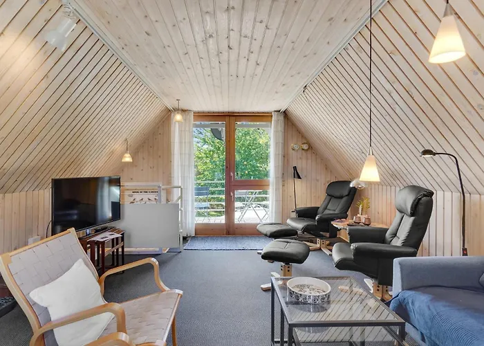 Two-bedroom In Rudkobing * Spodsbjerg