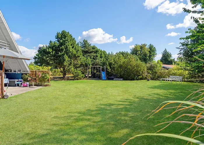 Two-bedroom In Rudkobing * Spodsbjerg